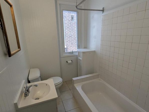 4048 Creston Street, Philadelphia PA 19135