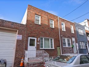 909 Watkins Street, Philadelphia PA 19148