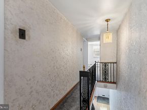 909 Watkins Street, Philadelphia PA 19148