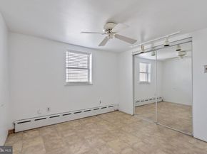 909 Watkins Street, Philadelphia PA 19148