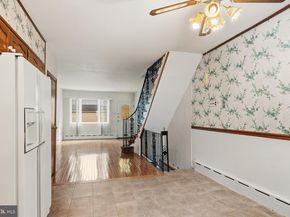 909 Watkins Street, Philadelphia PA 19148