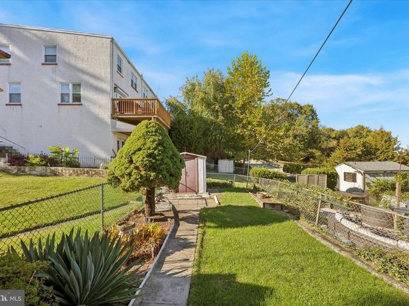 218 Bullock Street, West Conshohocken PA 19428
