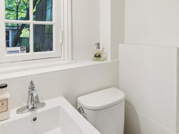 1239 30TH Street NW, Washington DC 20007