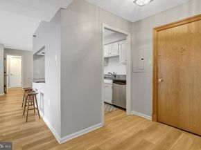 1301 N Courthouse Road 1108, Arlington VA 22201