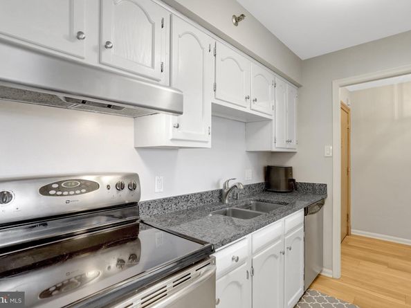 1301 N Courthouse Road 1108, Arlington VA 22201