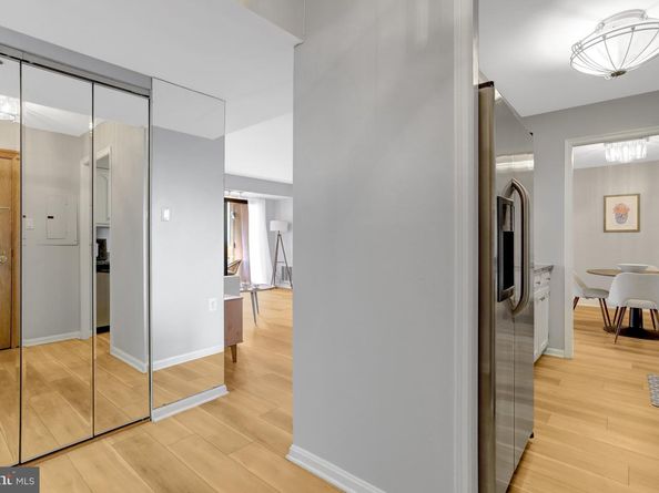 1301 N Courthouse Road 1108, Arlington VA 22201