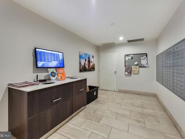 1301 N Courthouse Road 1108, Arlington VA 22201