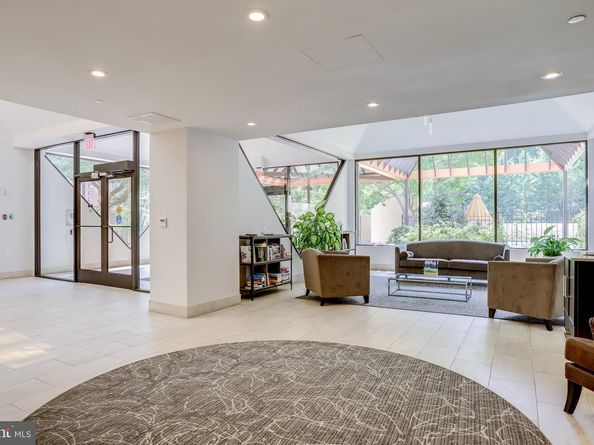 1301 N Courthouse Road 1108, Arlington VA 22201