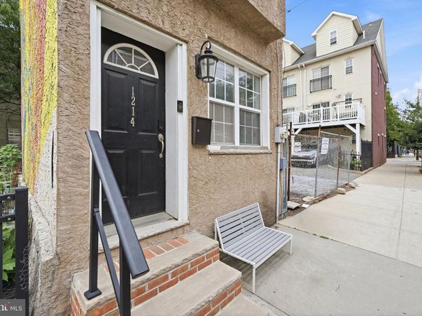 1214 S 4TH Street, Philadelphia PA 19147