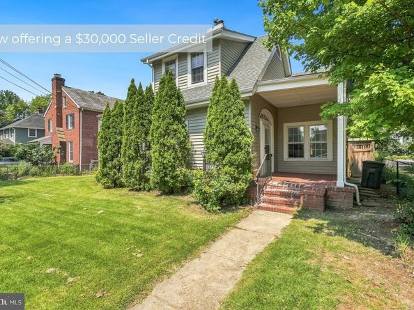 4323 Fessenden Street NW, Washington DC 20016