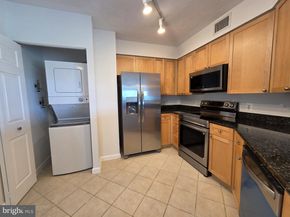 3101 N Hampton Drive 1011, Alexandria VA 22302
