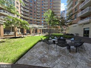 3101 N Hampton Drive 1011, Alexandria VA 22302