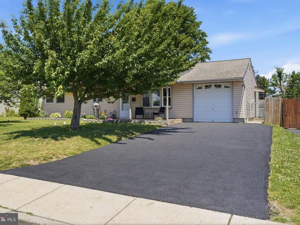 235 Waltham Road, Fairless Hills PA 19030