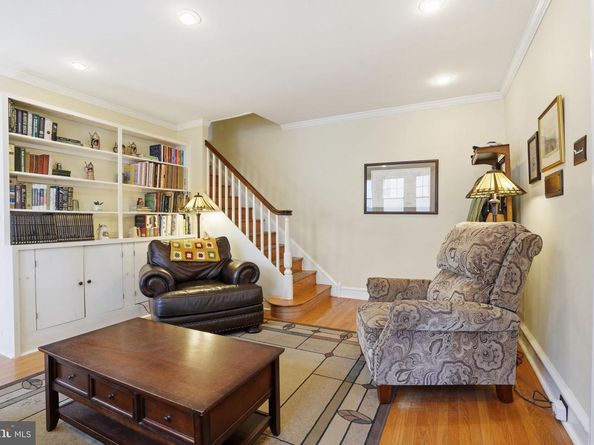 843 Elkins Avenue, Elkins Park PA 19027