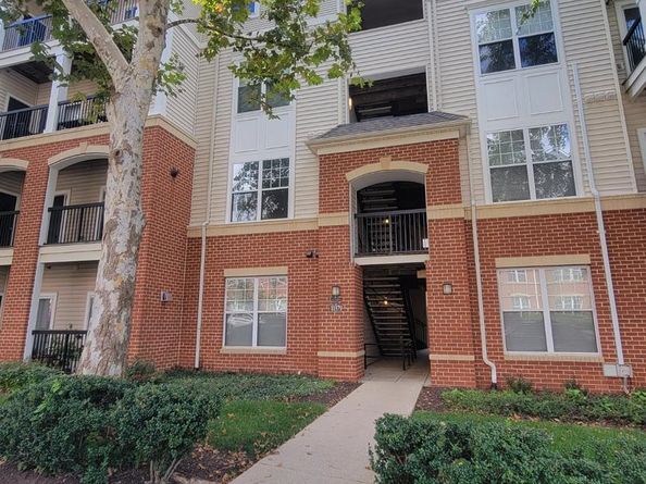 11379 Aristotle Drive 10207, Fairfax VA 22030