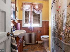 1427 Elmwood Avenue, Sharon Hill PA 19079