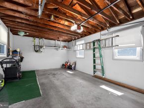 2521 Franklin Avenue, Broomall PA 19008