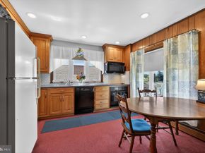2521 Franklin Avenue, Broomall PA 19008