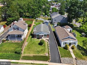 2521 Franklin Avenue, Broomall PA 19008
