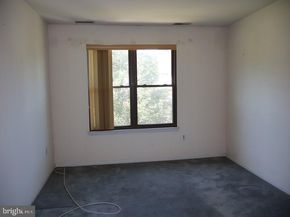 12 Lumber Jack Circle 22B, Horsham PA 19044
