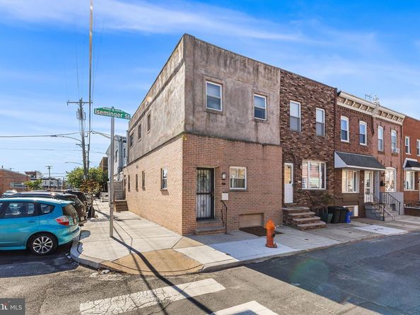 2520 S Iseminger Street, Philadelphia PA 19148