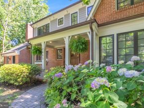 2803 Arizona Terrace NW, Washington DC 20016