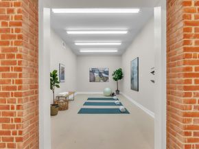 2803 Arizona Terrace NW, Washington DC 20016