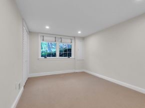 2803 Arizona Terrace NW, Washington DC 20016