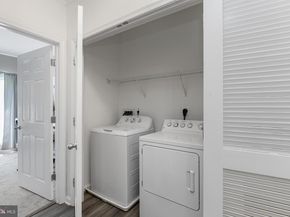 4852 Eisenhower Avenue 338, Alexandria VA 22304