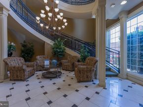 4852 Eisenhower Avenue 338, Alexandria VA 22304