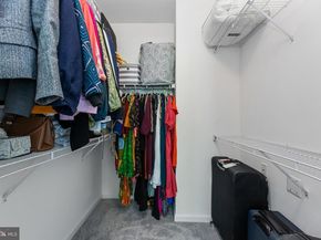4852 Eisenhower Avenue 338, Alexandria VA 22304