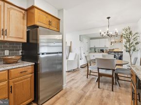95 Cardinal Road, Levittown PA 19057