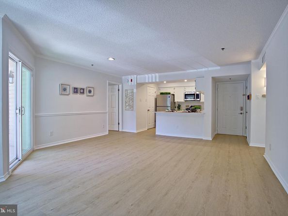 1524 Lincoln Way 211, Mclean VA 22102