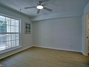 1524 Lincoln Way 211, Mclean VA 22102