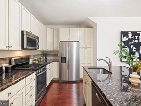101 Brinley Court, Philadelphia PA 19146