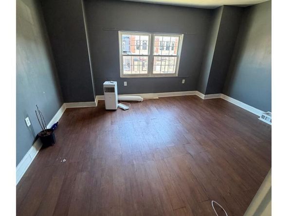 5604 Chew Avenue, Philadelphia PA 19138