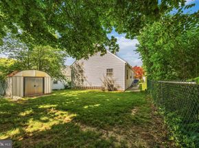 2452 Arlington Avenue, Abington PA 19001