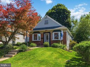 2452 Arlington Avenue, Abington PA 19001