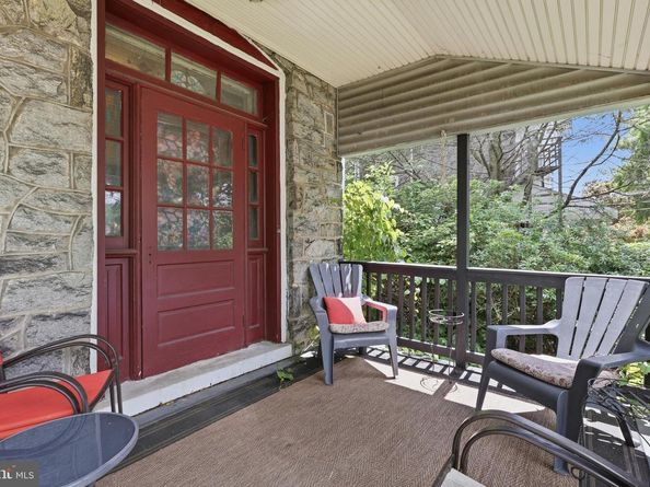 503 Chester Pike, Sharon Hill PA 19079