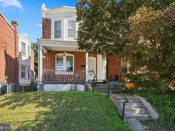 209 Rhodes Avenue, Collingdale PA 19023