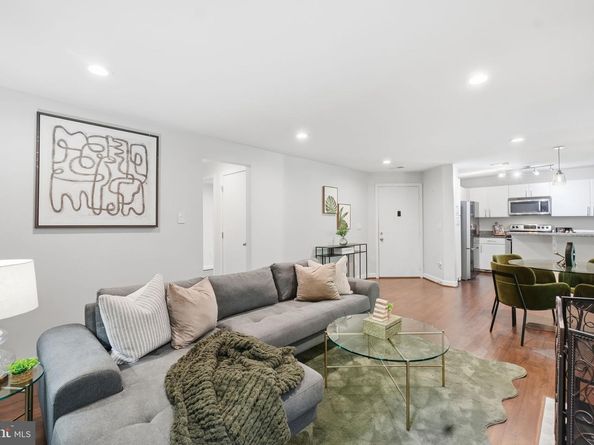 11725 Summerchase Circle C, Reston VA 20194