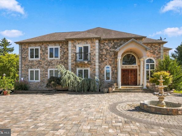 3371 Paper Mill Road, Huntingdon Valley PA 19006