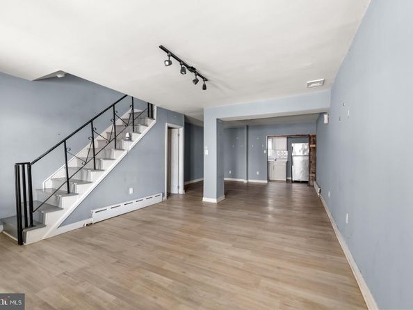 4729 Salem Street, Philadelphia PA 19124