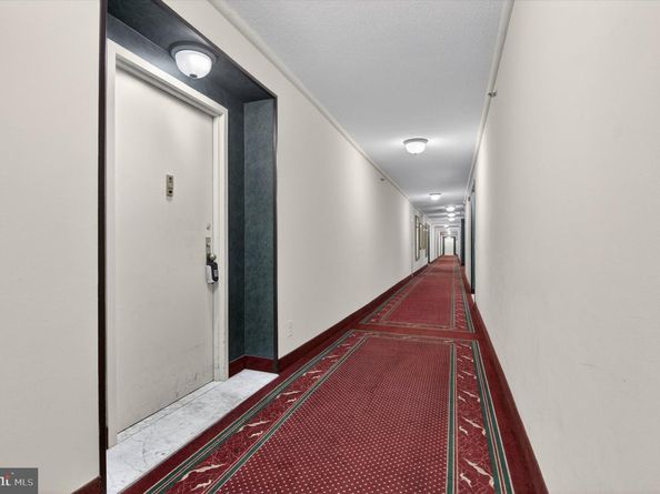 3709 S George Mason Drive E 710, Falls Church VA 22041