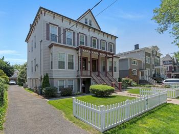 91 Sherman Pl