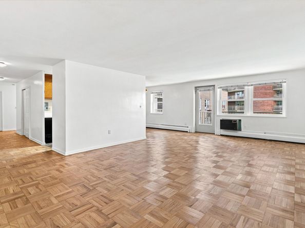 6010 Blvd East 64, West New York NJ 07093