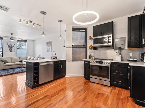 222 48th St 4D, Union City NJ 07087