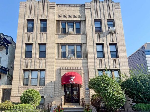 38 Highland Ave 301, Jersey City NJ 07306