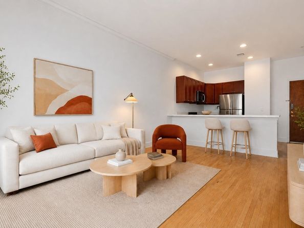 61 Grand St 2K, Jersey City NJ 07032