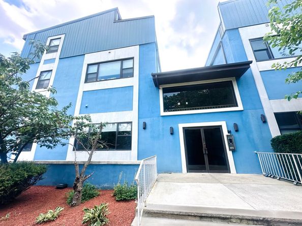 82 Jackson St A6, Hoboken NJ 07030